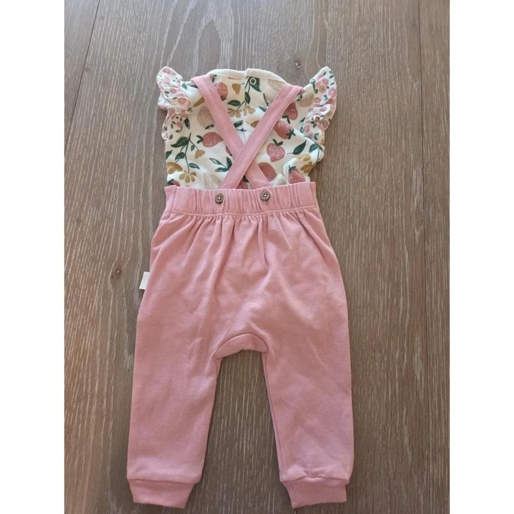 Rabbit bear baby girl outfit 0-3 mos‎